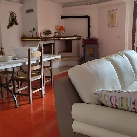 La Rondine Bed & Breakfast